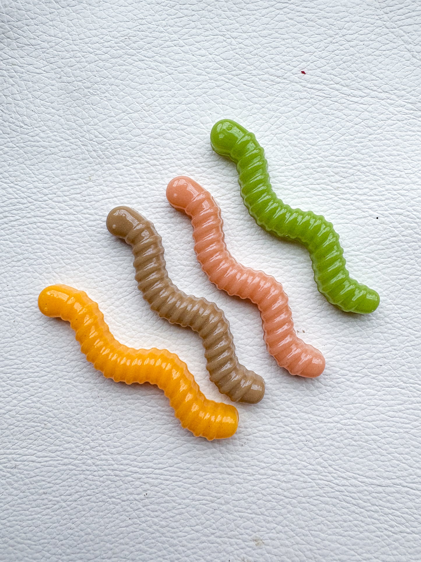Resin worms